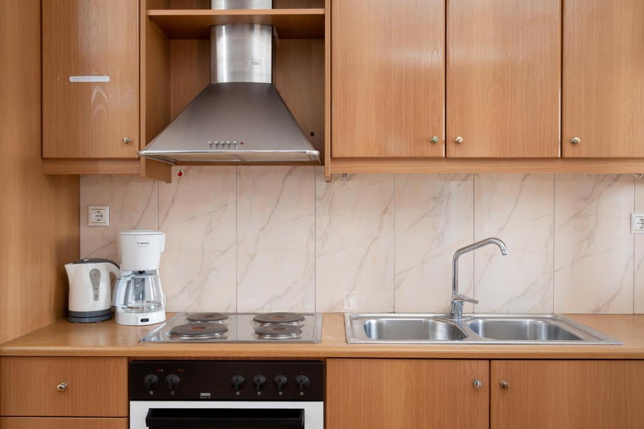 Mtc-D Apartments By The Sea And Airport Pórto Ráfti 외부 사진
