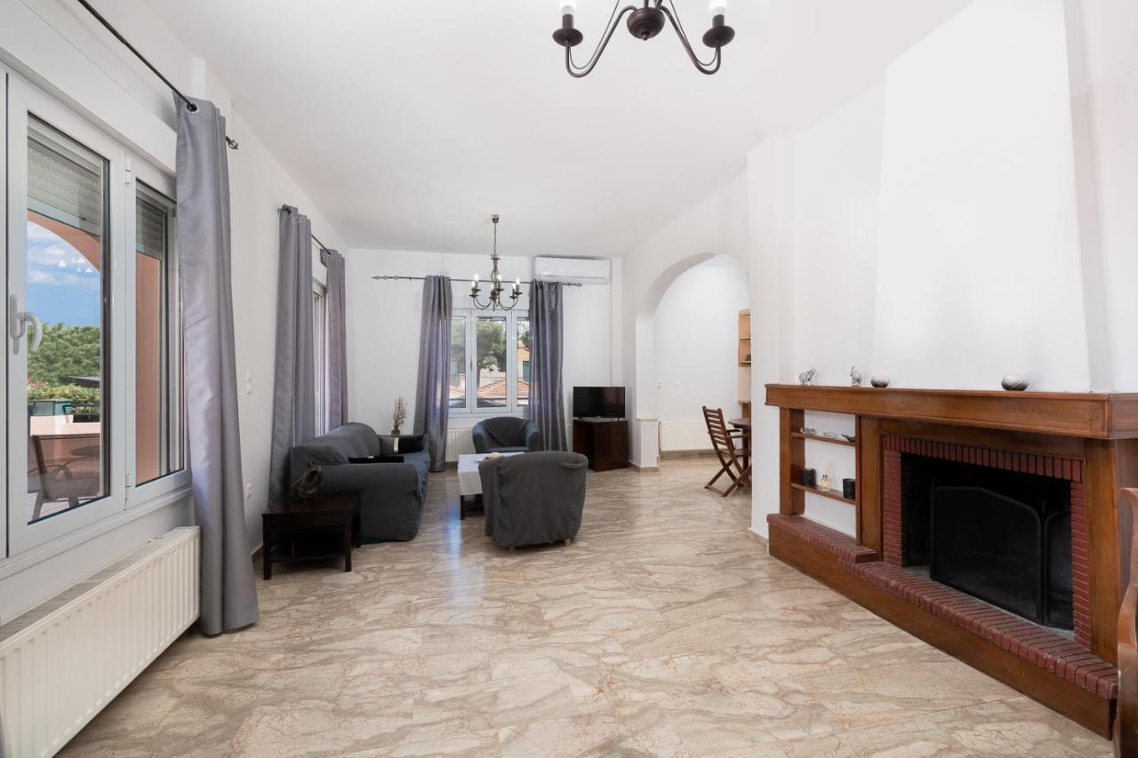 Mtc-D Apartments By The Sea And Airport Pórto Ráfti 외부 사진